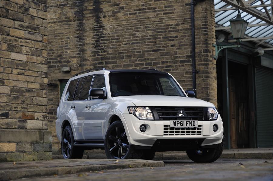  Mitsubishi Shogun Black 2012 года  (UK) (фото 66 из 85)